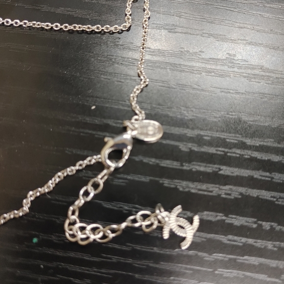 Chanel Necklace- "Rare" - Picture 3 of 6